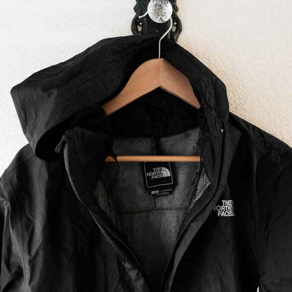 The North Face HyVent Jacket Size Large Black White Hooded Waterproof Shell - Picture 5 of 11